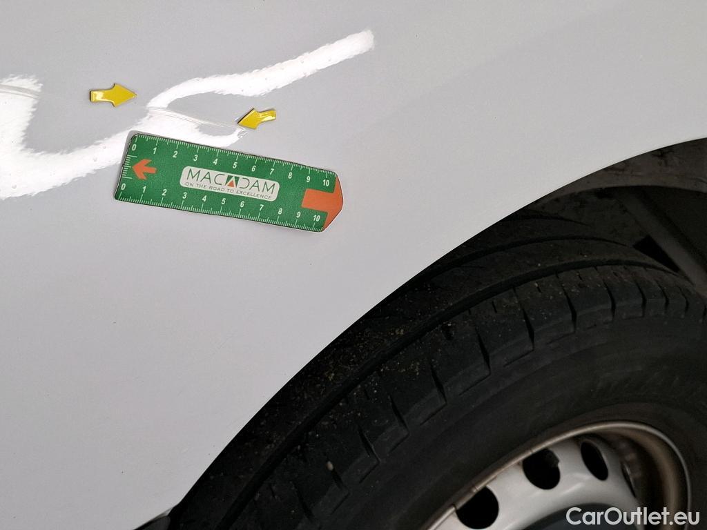  Renault  Master  III Fourgon L2H2 3 3 Grand Confort dCi 135CV BVM6 E6d #8