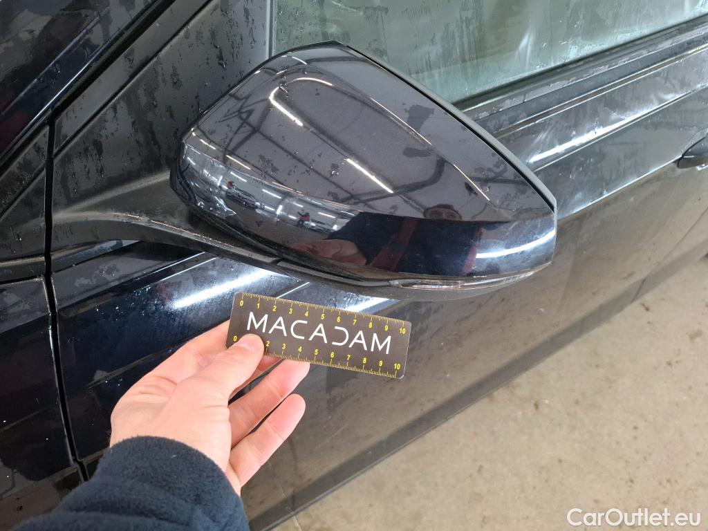  Volkswagen  Polo VOLKSWAGEN  / 2017 / 5P / Berline 1.0 TSI 95 DSG7 Lounge Business #76