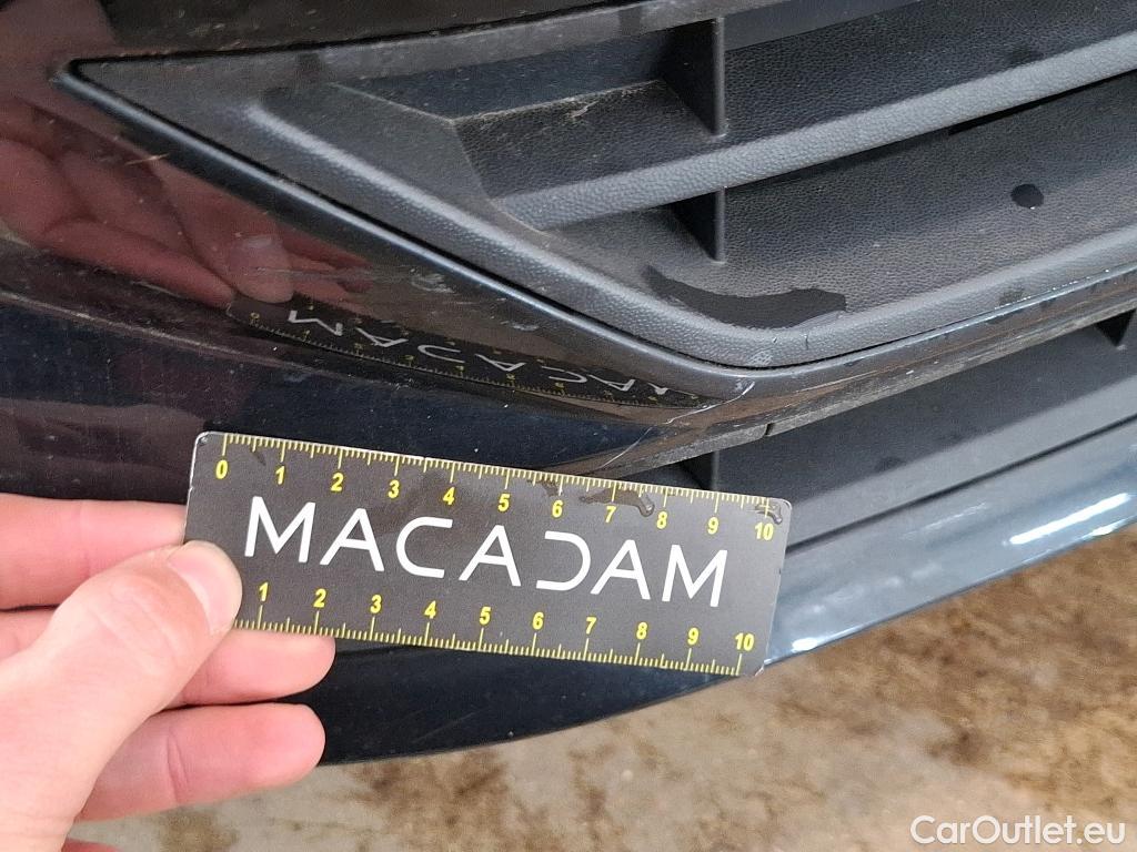  Volkswagen  Polo VOLKSWAGEN  / 2017 / 5P / Berline 1.0 TSI 95 DSG7 Lounge Business #11