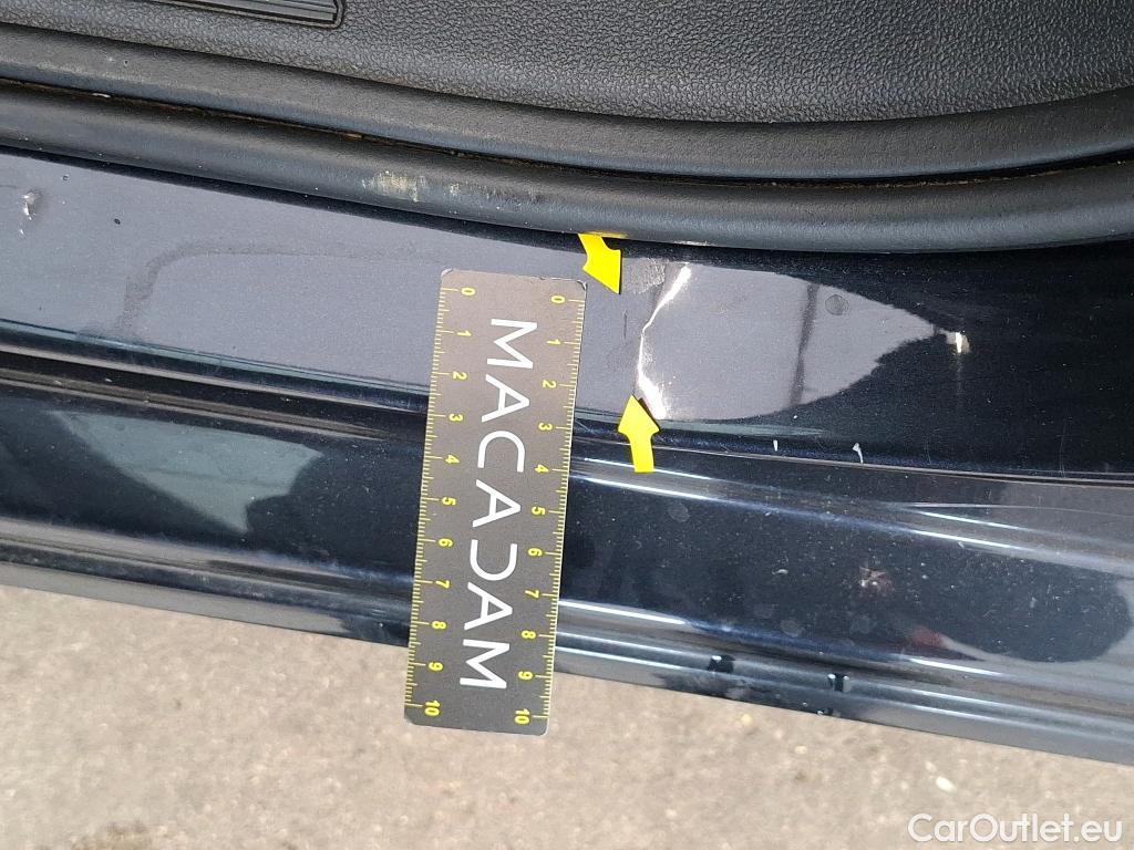  Volkswagen  Polo VOLKSWAGEN  / 2017 / 5P / Berline 1.0 TSI 95 DSG7 Lounge Business #59