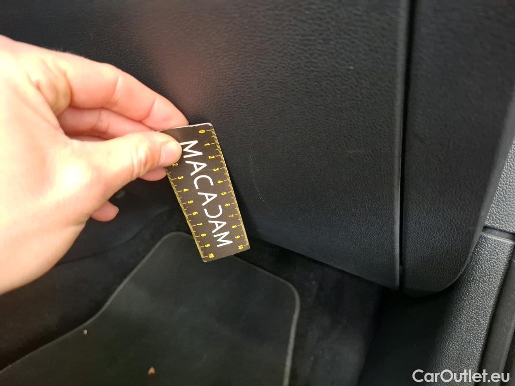  Volkswagen  Polo VOLKSWAGEN  / 2017 / 5P / Berline 1.0 TSI 95 DSG7 Lounge Business #57