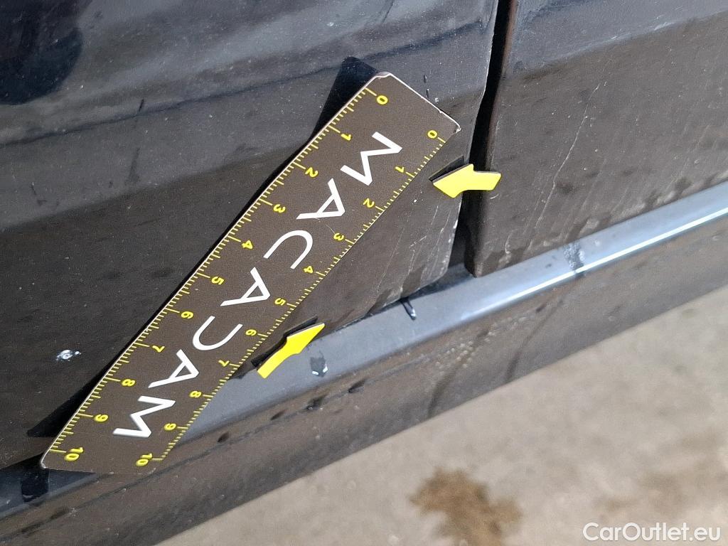  Volkswagen  Polo VOLKSWAGEN  / 2017 / 5P / Berline 1.0 TSI 95 DSG7 Lounge Business #29