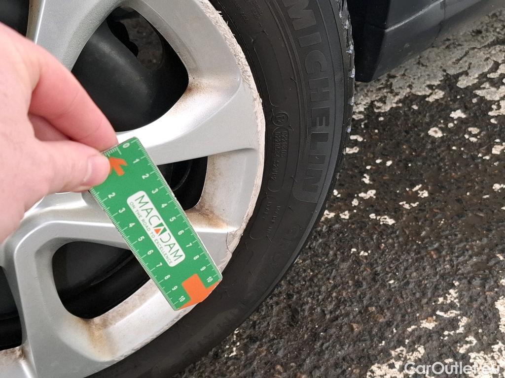  Citroen  C3  Société Feel Nav 1.5 BlueHDI 100CV BVM5 E6dT #17