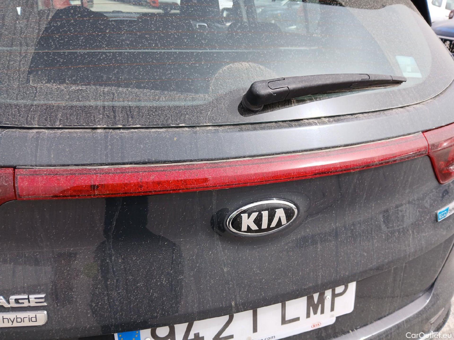  KIA  Sportage KIA  / 2018 / 5P / todoterreno 1.6 MHEV Business DCT 100kW (136CV) 4X2 #17