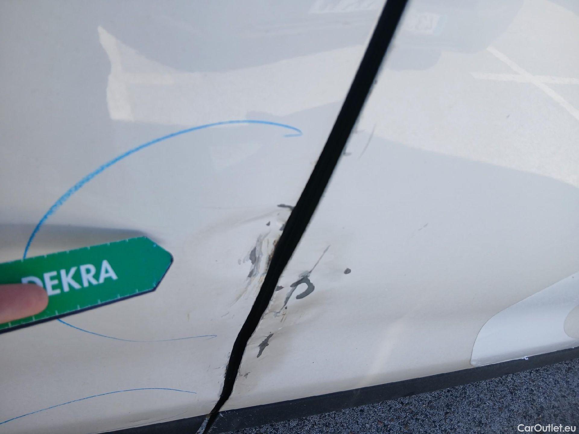  Peugeot  Expert PEUGEOT  / 2016 / 4P / furgón Furgón Pro 2.0 BlueHDi 120 S&S Standard #30