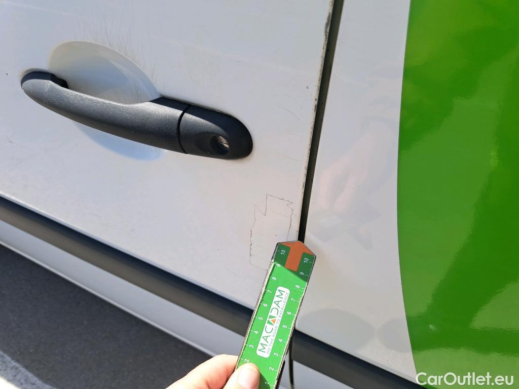  Renault  Kangoo RENAULT  Furgón/2013/3P/furgón derivado de turismo Profesional dCi 55 kW (75 CV) #27