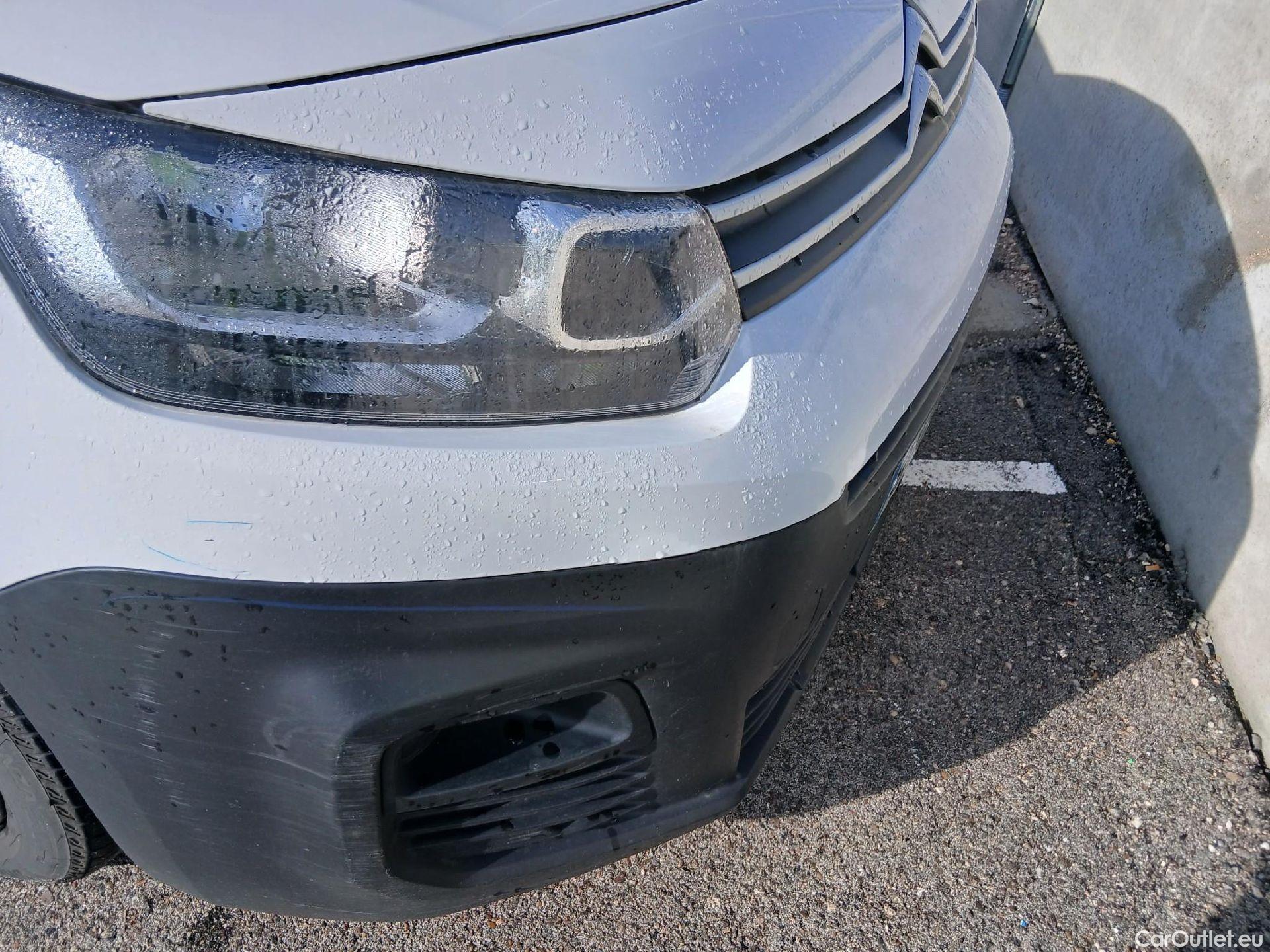  Citroen  Berlingo CITROEN  / 2018 / 4P / furgón derivado de turismo Talla M BlueHDi 100 #11