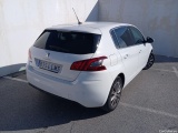  Peugeot  308 PEUGEOT  / 2017 / 5P / berlina con portón 5p Allure PureTech 130 S&S (CX) #2