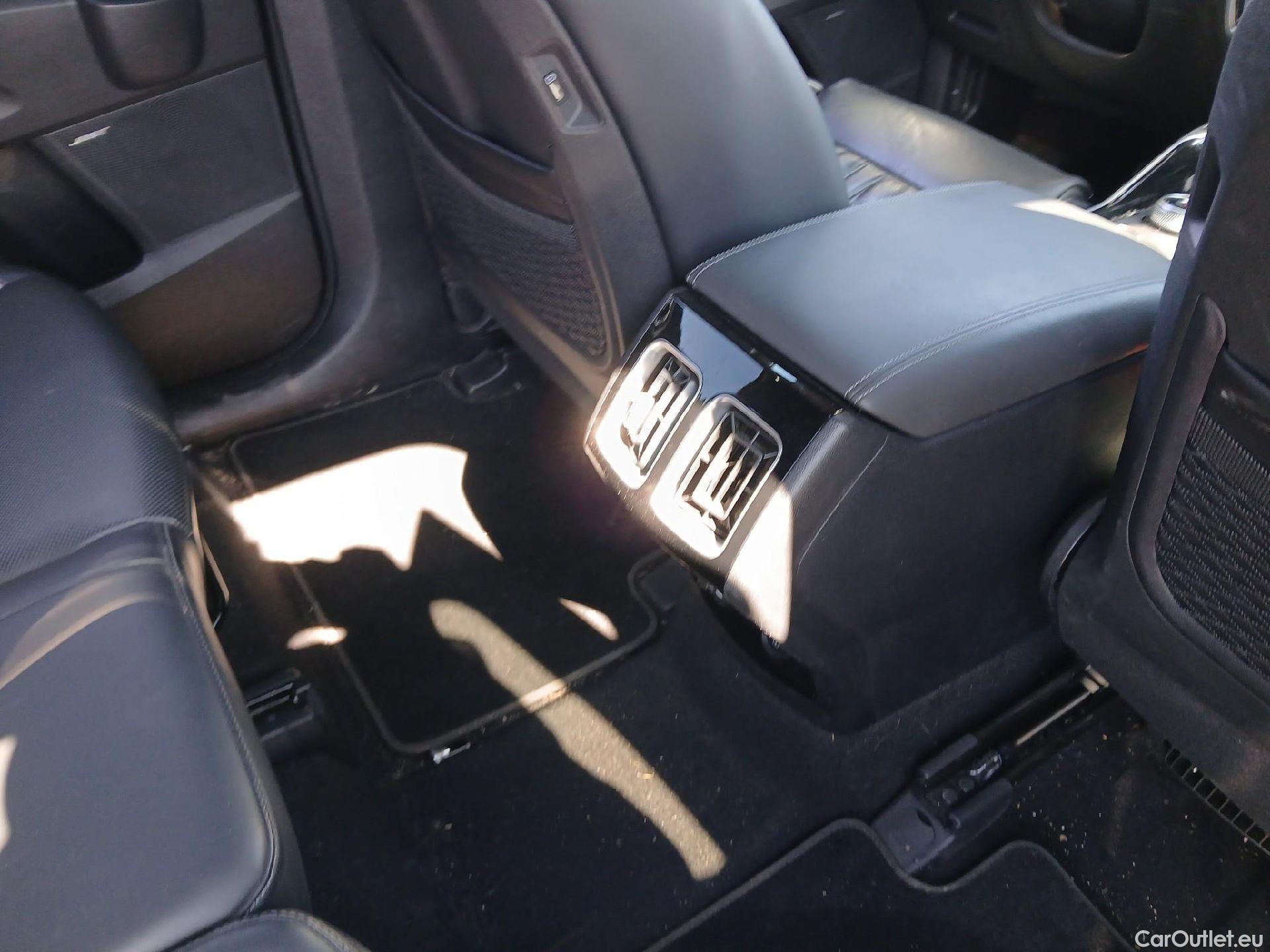  KIA  Sorento KIA  / 2020 / 5P / todoterreno 1.6 T-GDi HEV Emotion 4x4 7pl (P.Luxury) #2