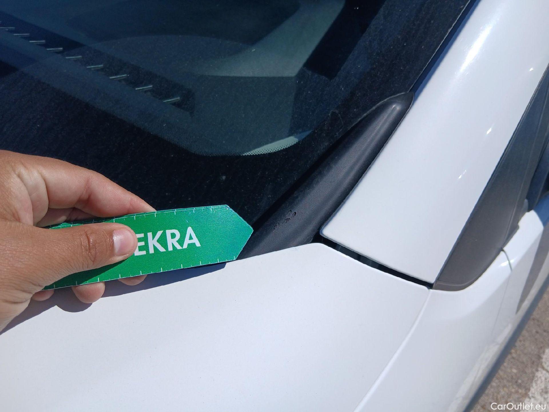  Peugeot  RIFTER PEUGEOT  / 2018 / 5P / monovolumen compacto Allure Standard BlueHDi 96kW #10