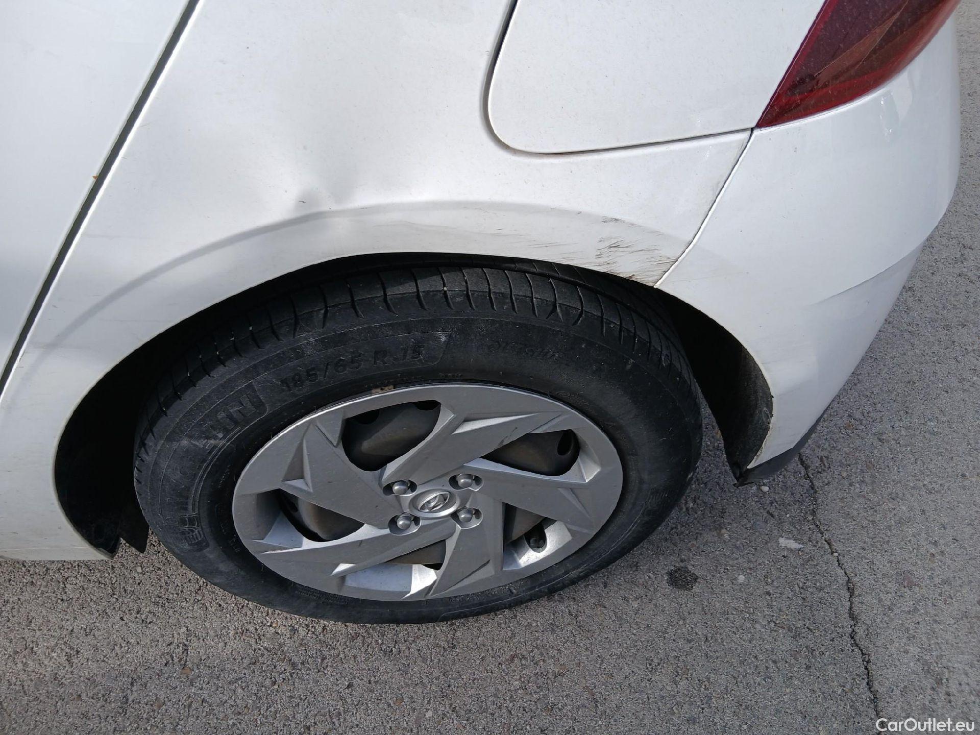  Hyundai  i20 HYUNDAI  / 2020 / 5P / berlina con portón 1.0 TGDI 74kW (100CV) 48V Essence #6