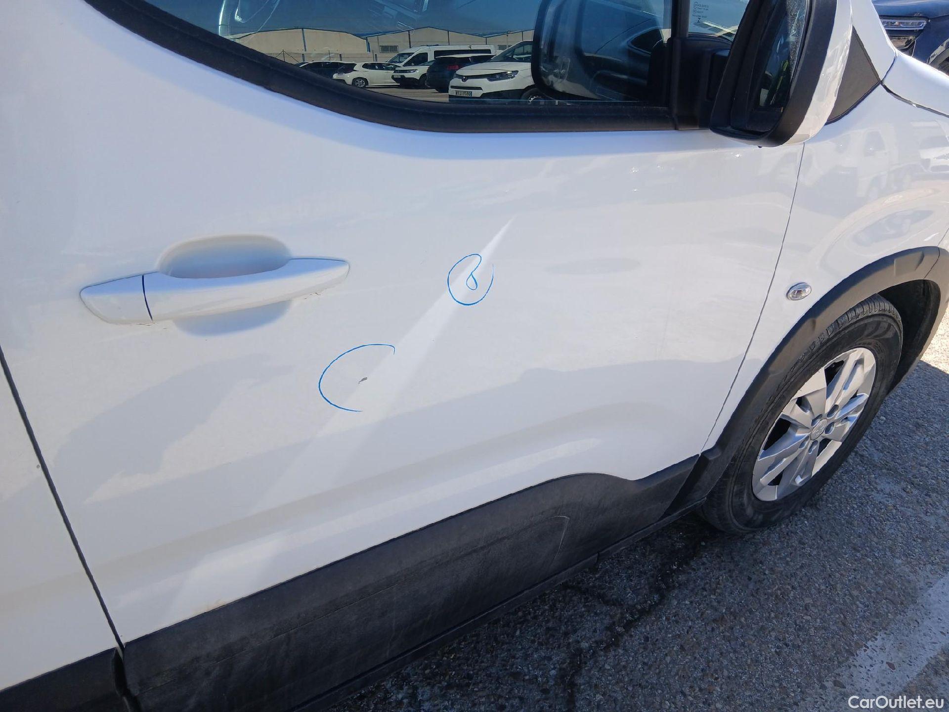  Peugeot  RIFTER PEUGEOT  / 2018 / 5P / monovolumen compacto Allure Standard BlueHDi 96kW #18