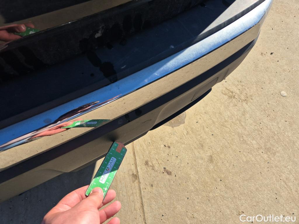  Peugeot  3008 PEUGEOT  / 2020 / 5P / todoterreno 1.5 BlueHDi 96kW S&S Allure Pack EAT8 #32