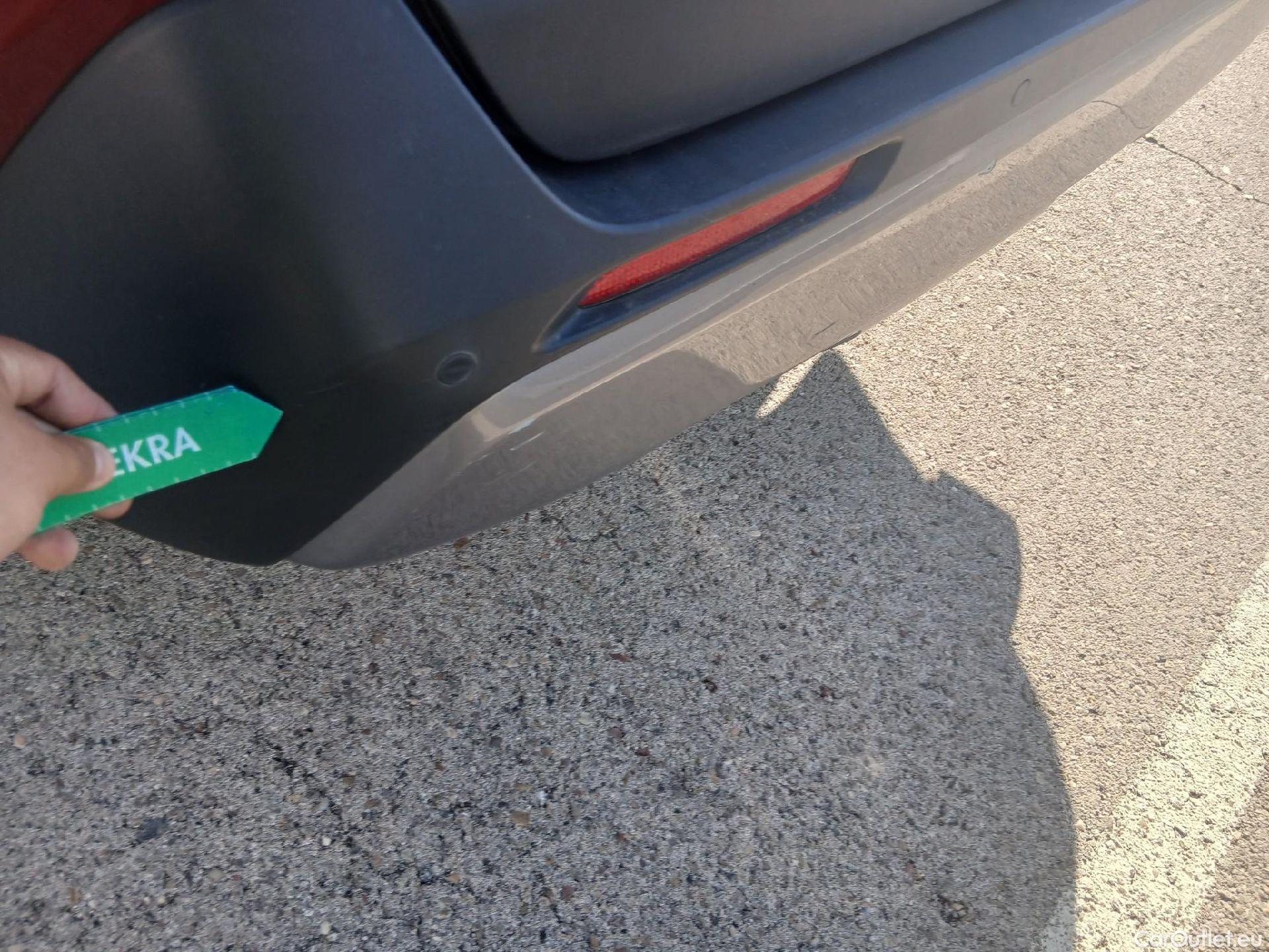  Toyota  RAV4 TOYOTA  / 2018 / 5P / todoterreno 2.5l 220H Luxury 4WD #21