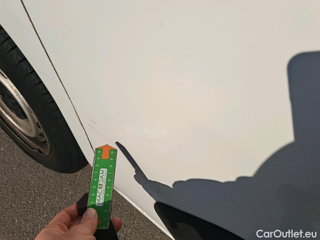  Opel  Combo OPEL  / 2018 / 3P / furgón derivado de turismo 1.5 TD 75kW (100CV) Express L H1 650kg (AC) #22