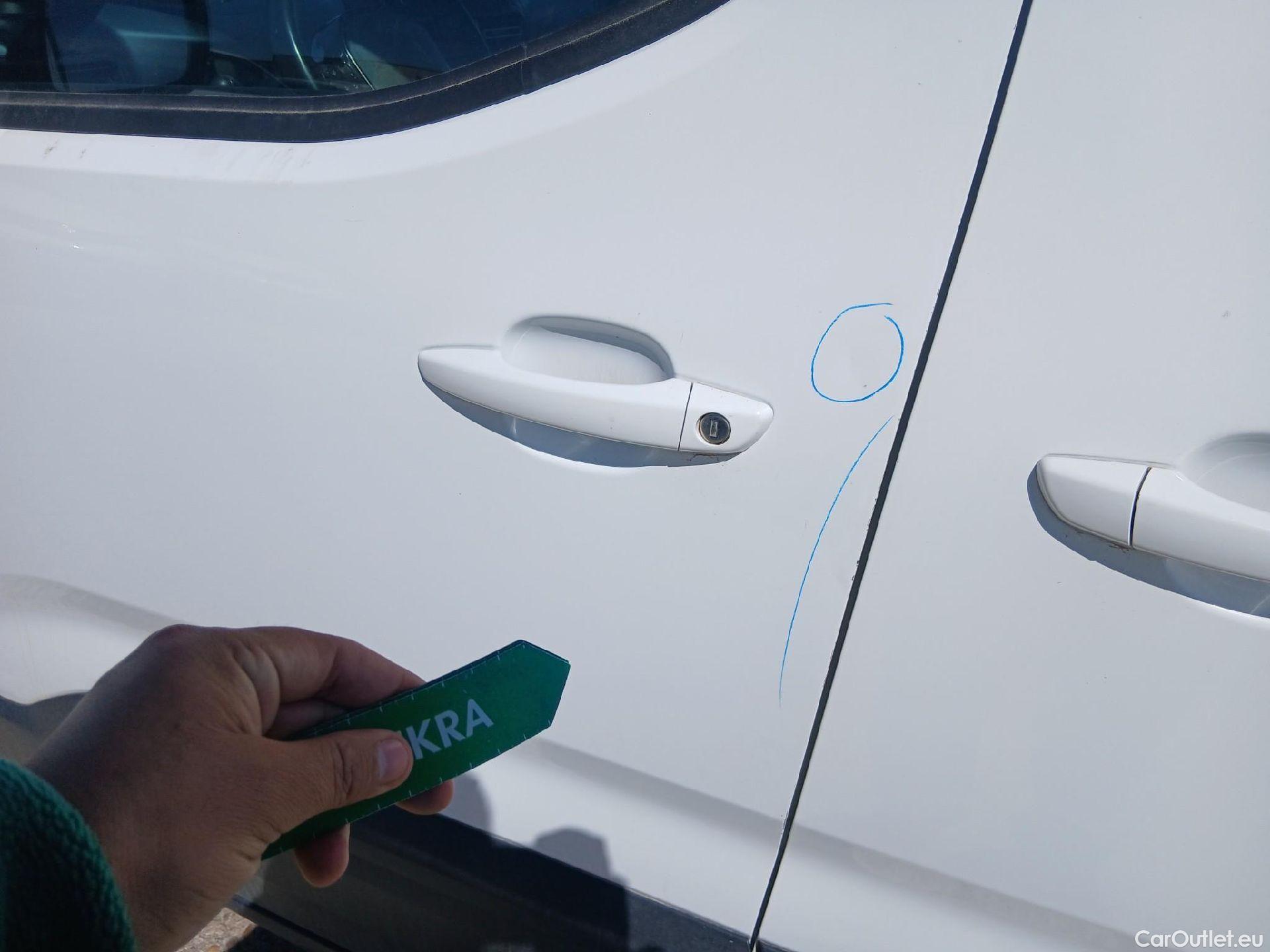  Peugeot  RIFTER PEUGEOT  / 2018 / 5P / monovolumen compacto Allure Standard BlueHDi 96kW #12