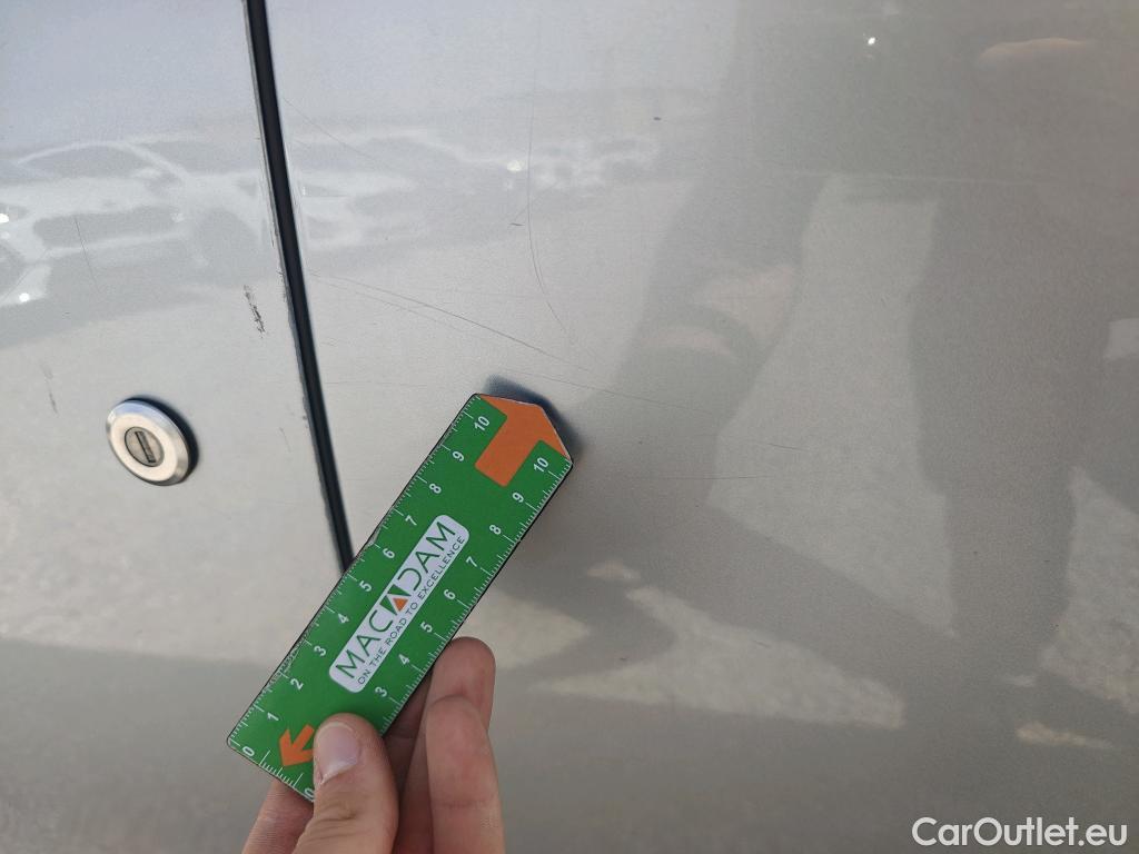  Dacia  Lodgy DACIA  / 2012 / 5P / monovolumen compacto Comfort Blue dCi 70kW (95CV) 5Pl - 18 #33