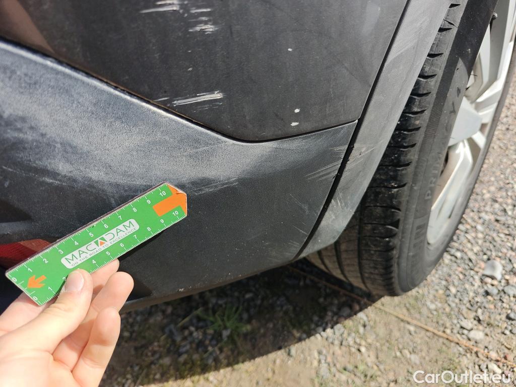  Peugeot  3008 PEUGEOT  / 2020 / 5P / todoterreno 1.5 BlueHDi 96kW (130CV) S&S Active Pack (AC3) #46