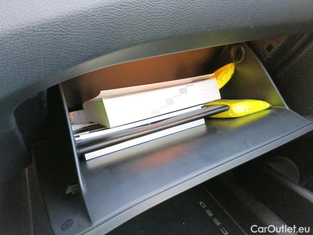  KIA  XCeed KIA  / 2019 / 5P / todoterreno 1.0 T-GDi Drive 88kW (120CV) #13