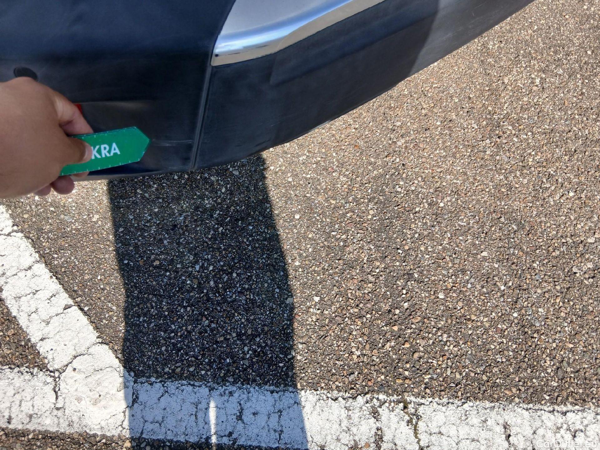  Peugeot  2008 PEUGEOT  / 2019 / 5P / todoterreno Allure BlueHDI 81kW (110CV) #32