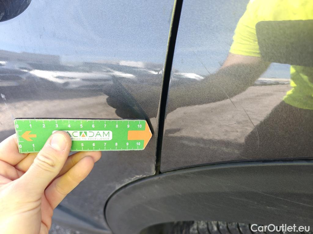  Peugeot  3008 PEUGEOT  / 2020 / 5P / todoterreno 1.5 BlueHDi 96kW (130CV) S&S Active Pack (AC3) #23