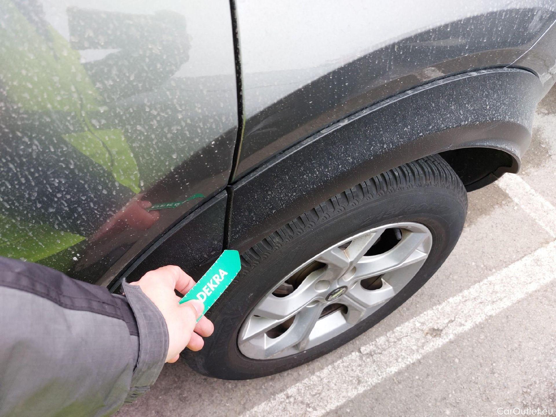  Nissan  Juke NISSAN  / 2019 / 5P / crossover DIG-T 84 kW (114 CV) DCT 7 V N-Connecta (AC2) #18