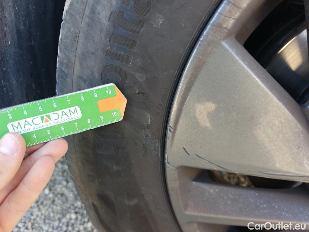  Nissan  Qashqai NISSAN  / 2021 / 5P / todoterreno DIG-T 116kW (158CV) mHEV Xtronic Acenta (AC2) #11