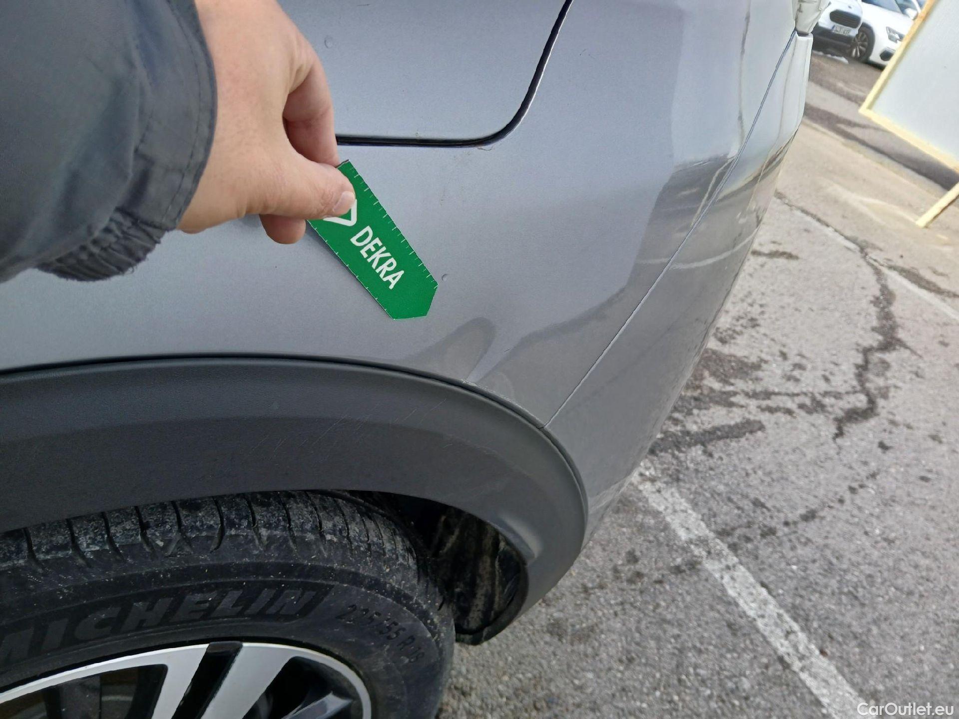  Peugeot  3008 PEUGEOT  Hybrid / 2016 / 5P / todoterreno 225 e-EAT8 Allure #22