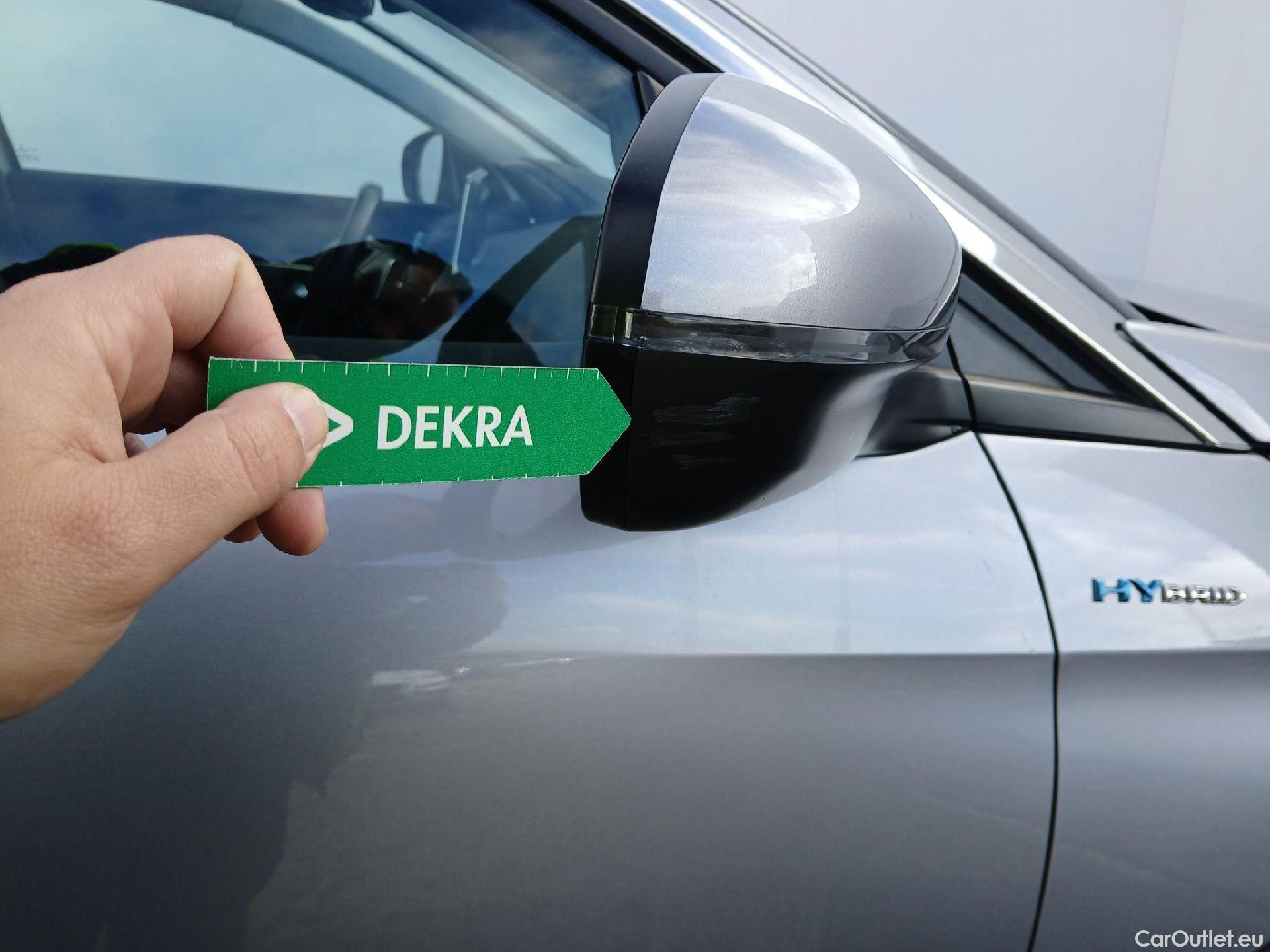  Peugeot  3008 PEUGEOT  Hybrid / 2016 / 5P / todoterreno 225 e-EAT8 Allure #45