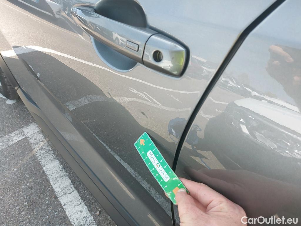  Nissan  Juke NISSAN  / 2019 / 5P / crossover DIG-T 84 kW (114 CV) DCT 7 V N-Connecta (AC2) #9