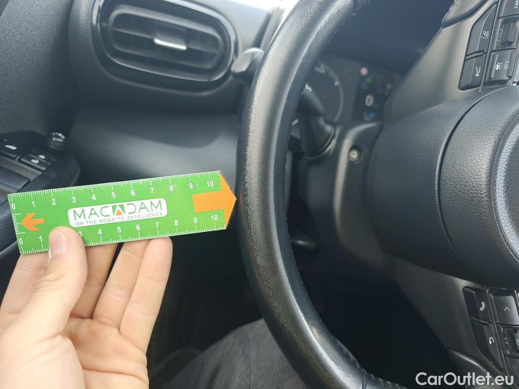  Toyota  Yaris TOYOTA  / 2020 / 5P / berlina con portón 1.5 120H Active Tech #11