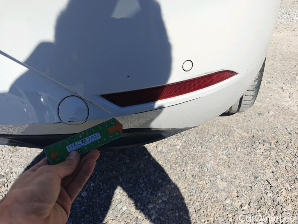  Seat  Leon SEAT Nuevo León / 2020 / 5P / berlina con portón 2.0 TDI 85kW S&S Style Go(SP) #48