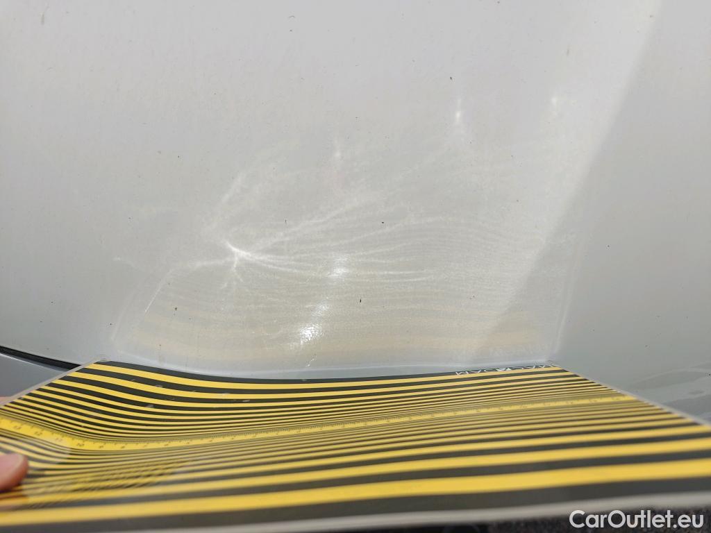  Toyota  Yaris TOYOTA  / 2020 / 5P / berlina con portón 1.5 120H Active Tech #22