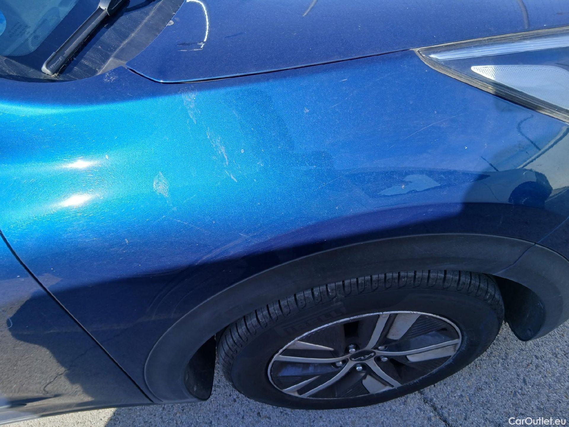  KIA  Niro KIA  / 2019 / 5P / crossover 1.6 GDi HEV 104kW (141CV) Drive #48