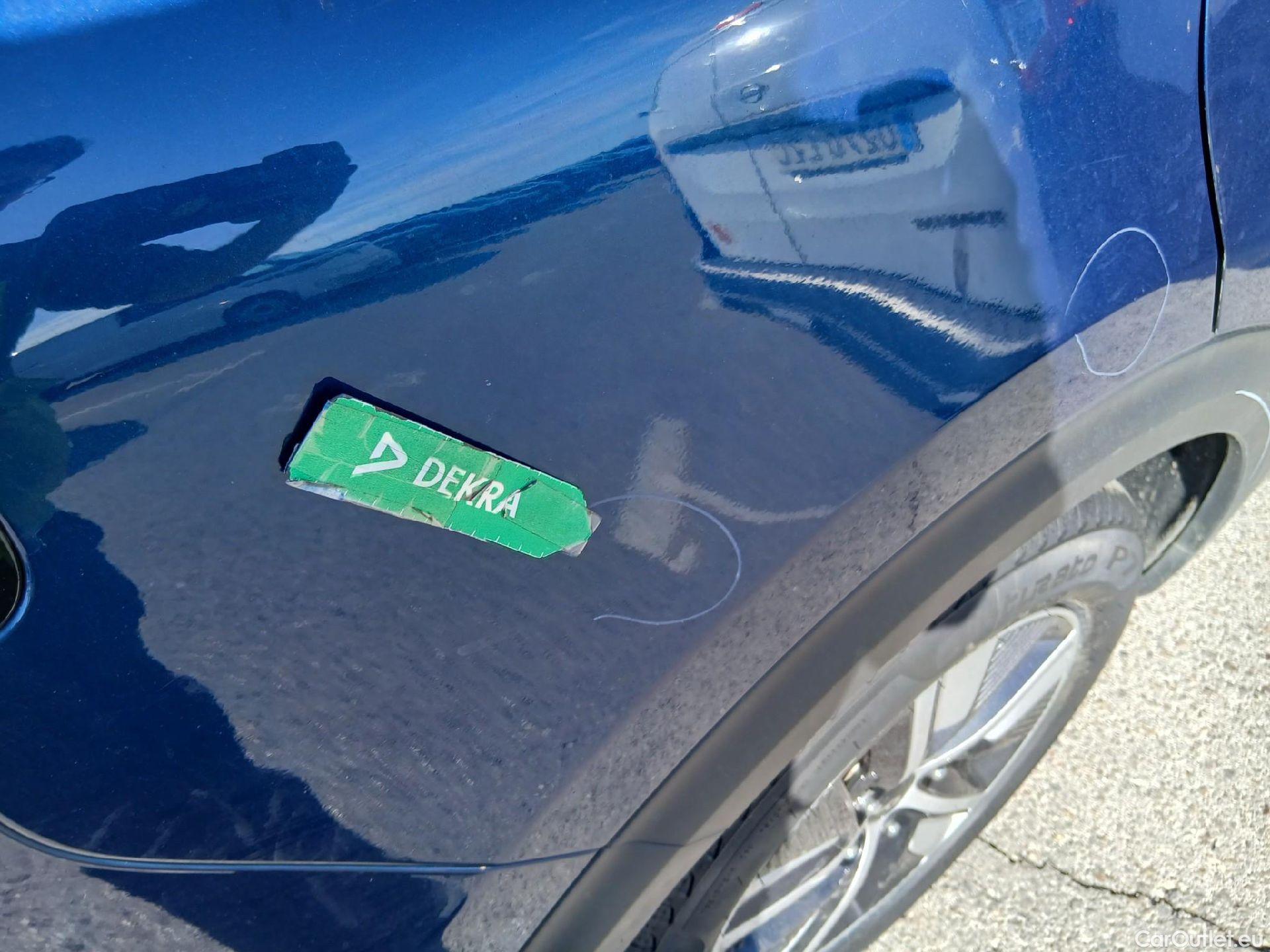  KIA  Niro KIA  / 2019 / 5P / crossover 1.6 GDi HEV 104kW (141CV) Drive #36