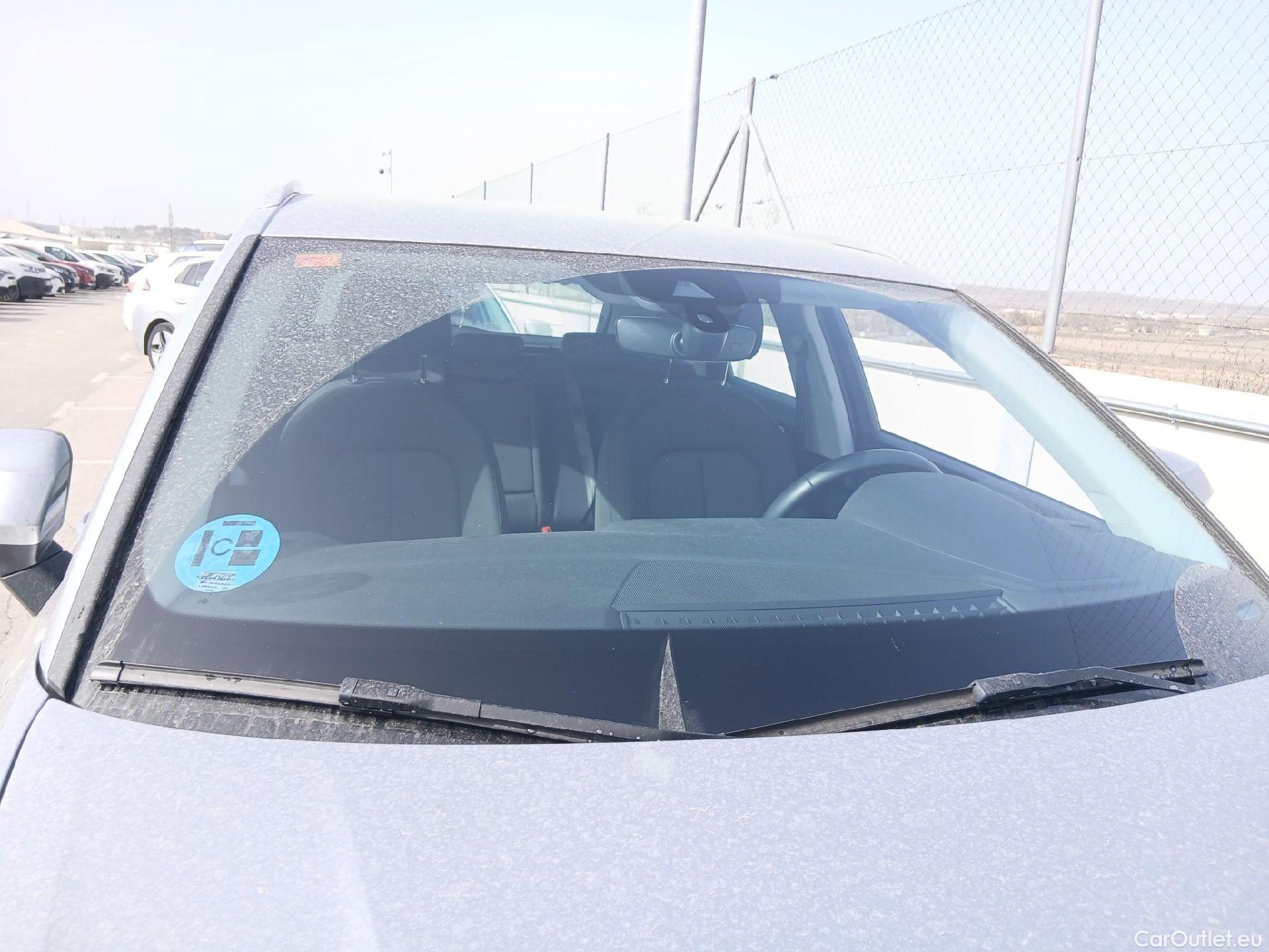  Audi  Q3 AUDI  / 2018 / 5P / todoterreno Advanced 35 TDI 110kW (150CV) S tronic #3