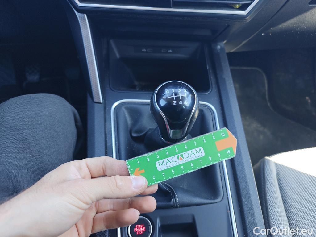  Seat  Leon SEAT Nuevo León / 2020 / 5P / berlina con portón 2.0 TDI 85kW S&S Style Go(SP) #40