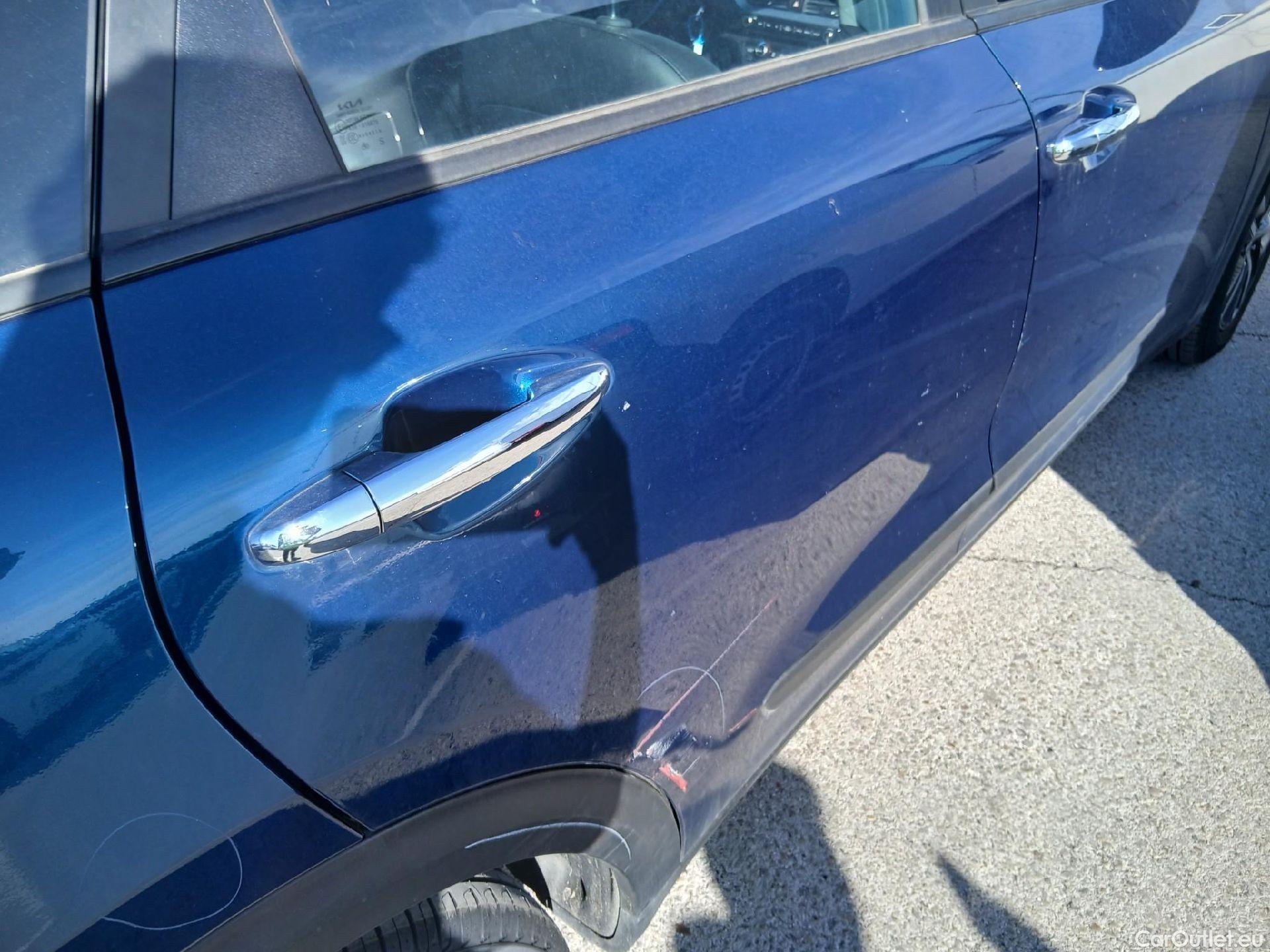  KIA  Niro KIA  / 2019 / 5P / crossover 1.6 GDi HEV 104kW (141CV) Drive #42