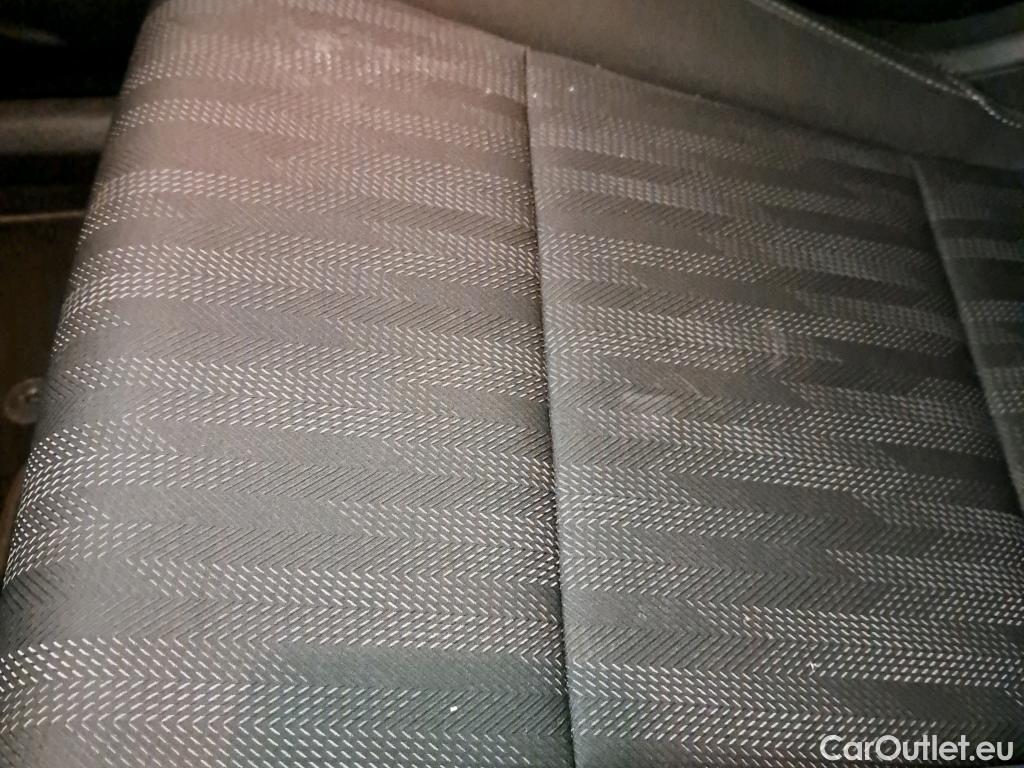  KIA  Sportage KIA  / 2018 / 5P / todoterreno 1.6 MHEV Business 100kW (136CV) 4x2 #12