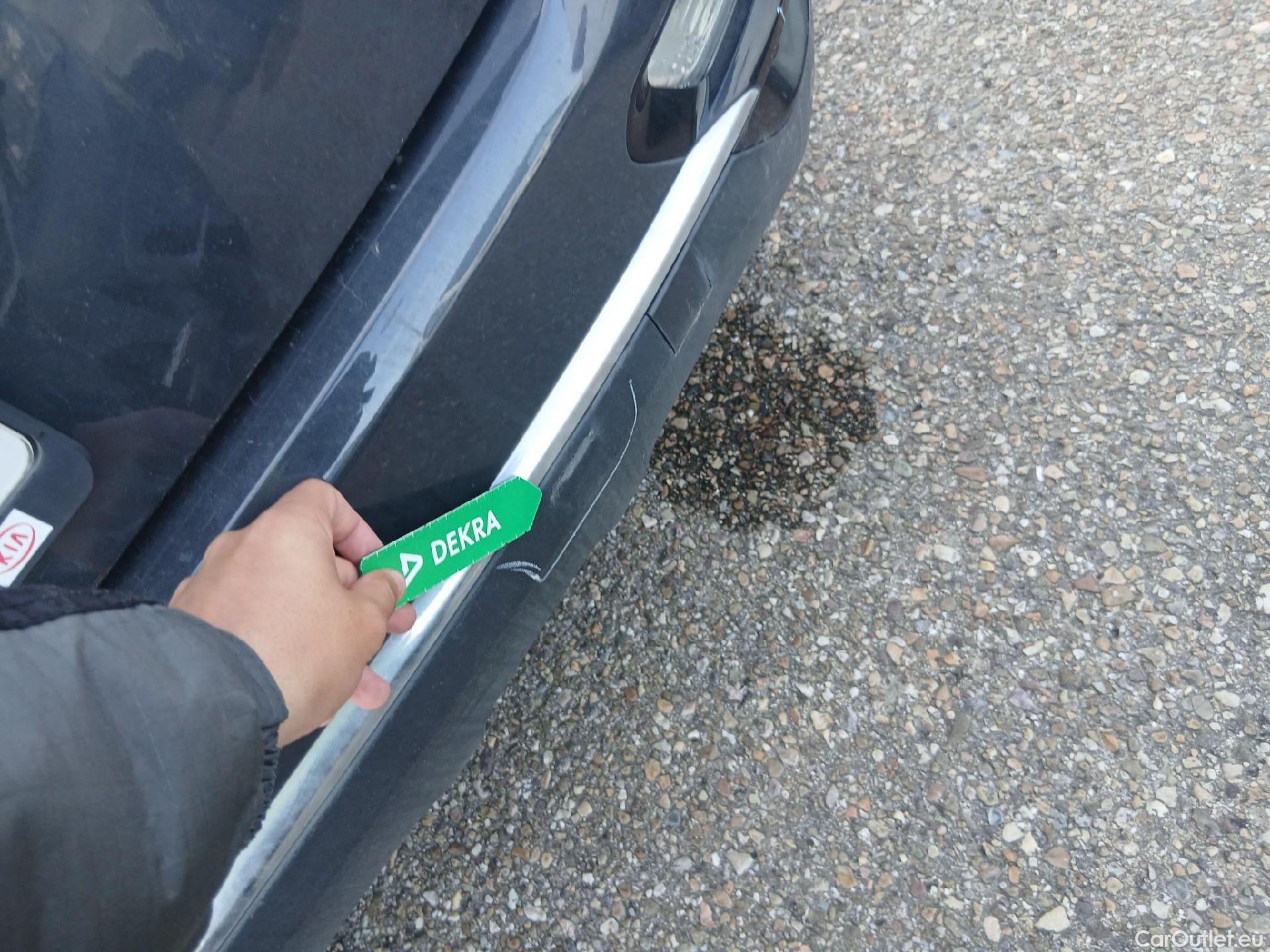  KIA  Sportage KIA  1.6MHEV Drive 100kW(136CV) 4x2(Crist Tintados)(CX) #9