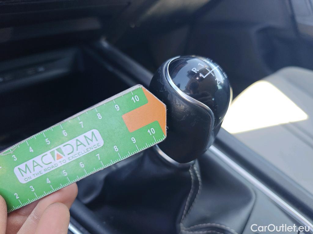  Seat  Leon SEAT Nuevo León / 2020 / 5P / berlina con portón 2.0 TDI 85kW S&S Style Go(SP) #42