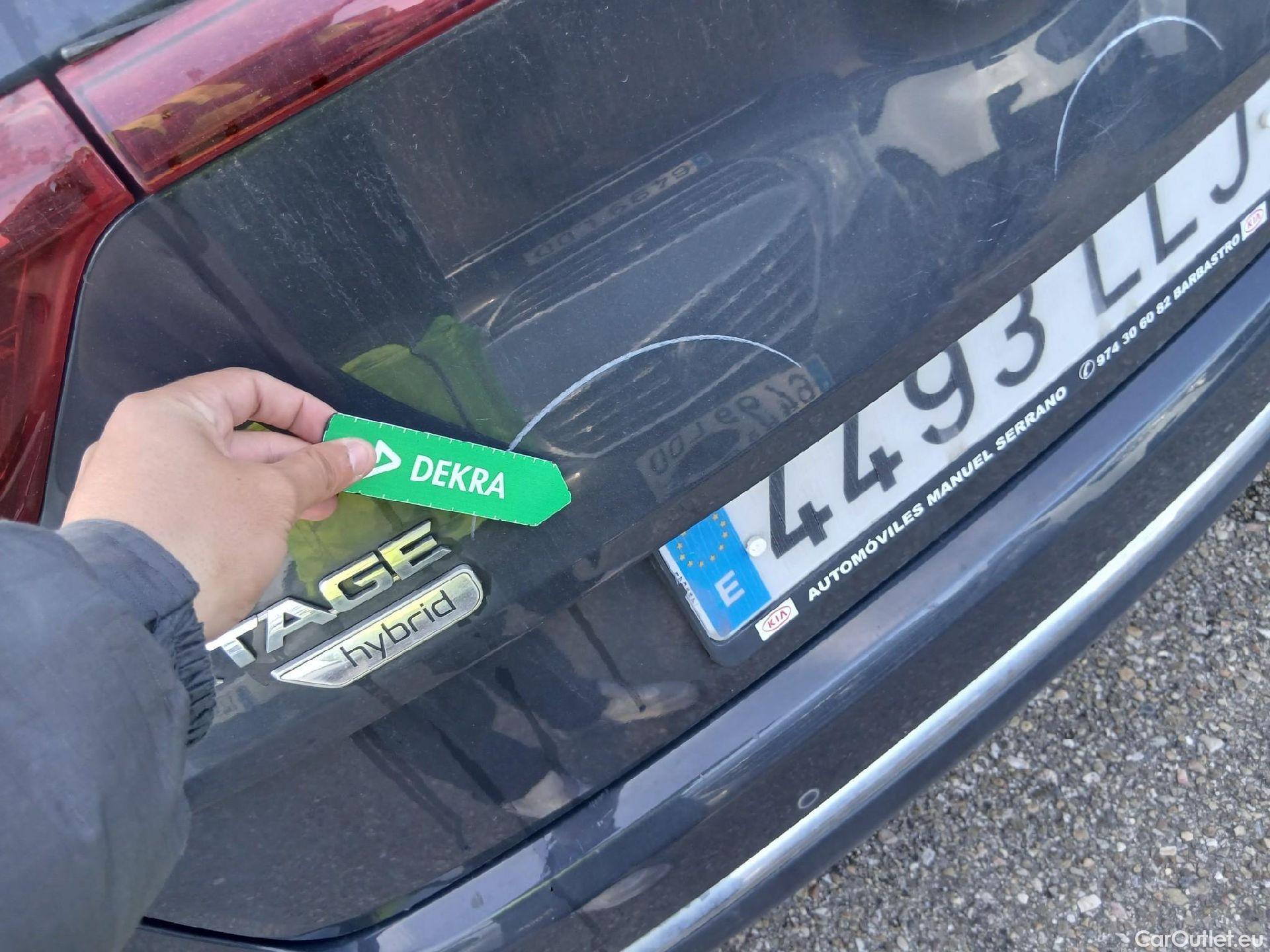  KIA  Sportage KIA  1.6MHEV Drive 100kW(136CV) 4x2(Crist Tintados)(CX) #12