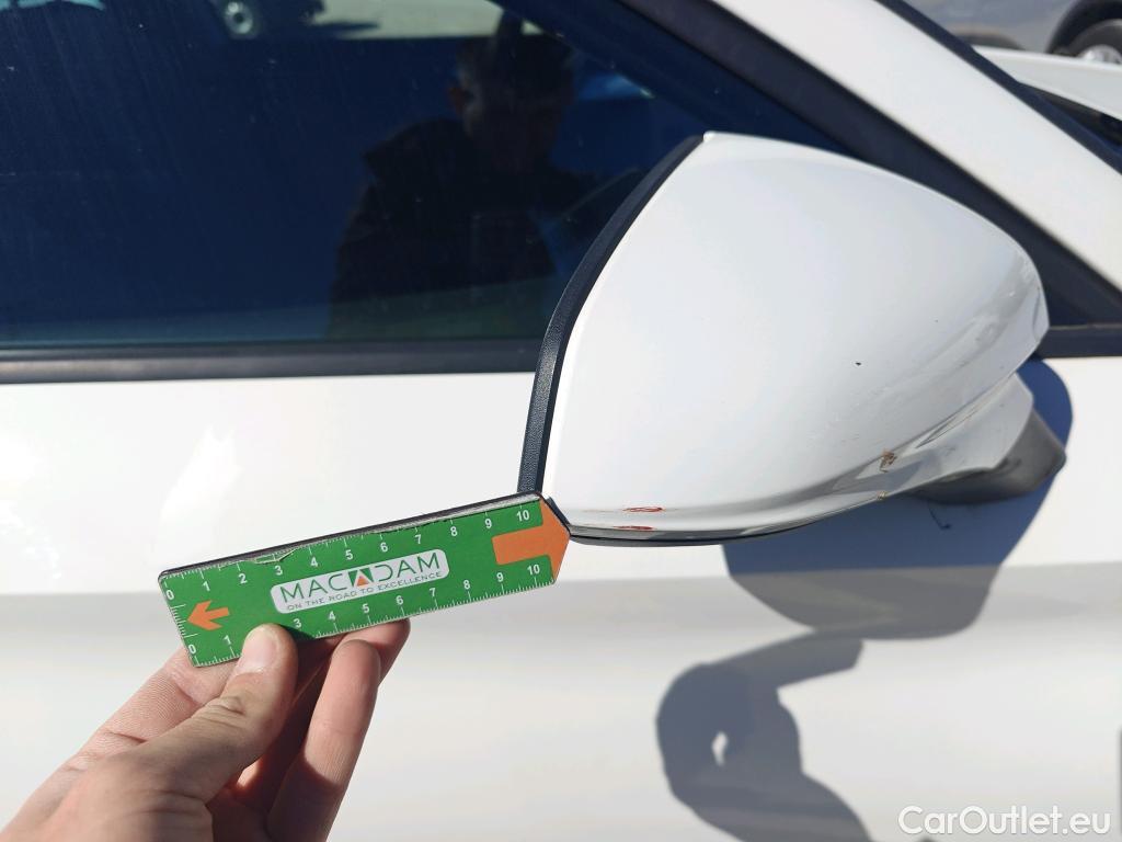  Seat  Leon SEAT Nuevo León / 2020 / 5P / berlina con portón 2.0 TDI 85kW S&S Style Go(SP) #68