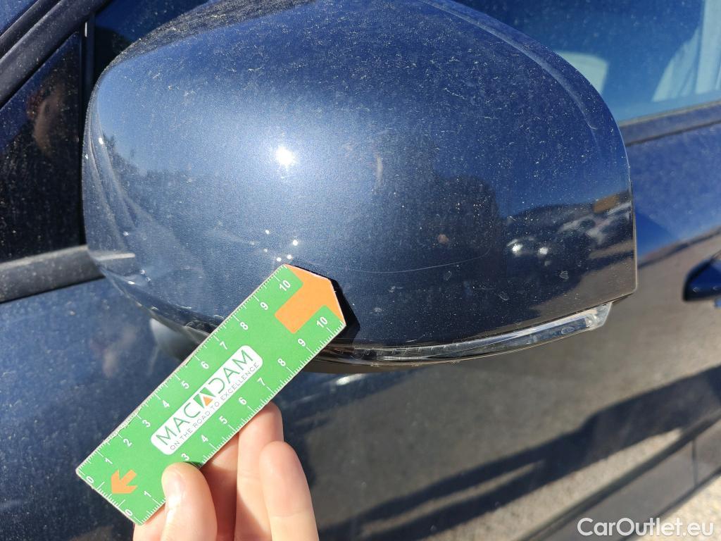  Volvo  XC 40 VOLVO XC40 / 2017 / 5P / todoterreno 1.5 T3 Momentum Pro Auto #25