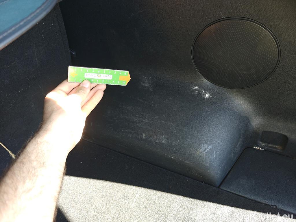  KIA  Sportage KIA  1.6MHEV Drive 100kW(136CV) 4x2(Crist Tintados) #16