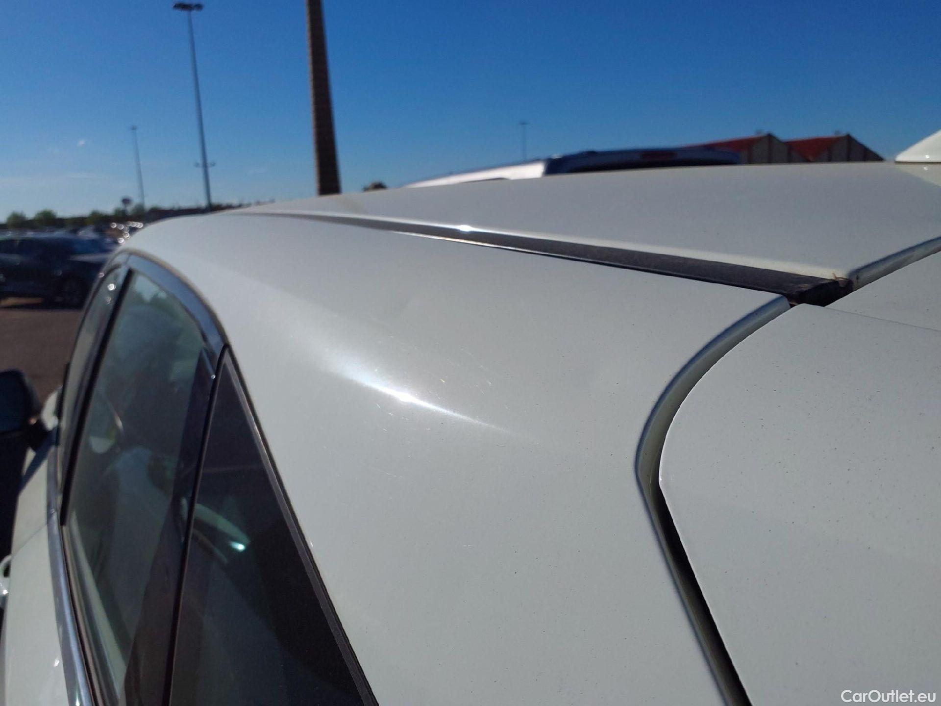  Nissan  Qashqai NISSAN  / 2021 / 5P / todoterreno DIG-T 103kW (140CV) mHEV 4x2 Acenta #19