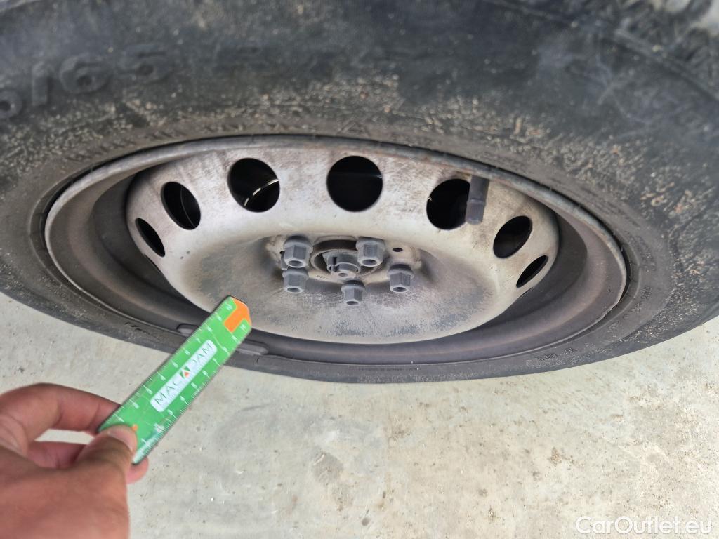  Fiat  Doblo FIAT Doblò Cargo/2015/3P/furgón derivado de turismo Cargo Base Plus 1.3 Mjet 70kW (95CV) #22