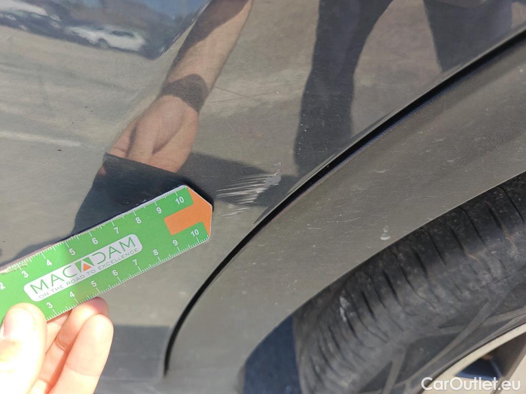  KIA  Sportage KIA  1.6MHEV Drive 100kW(136CV) 4x2(Crist Tintados) #10