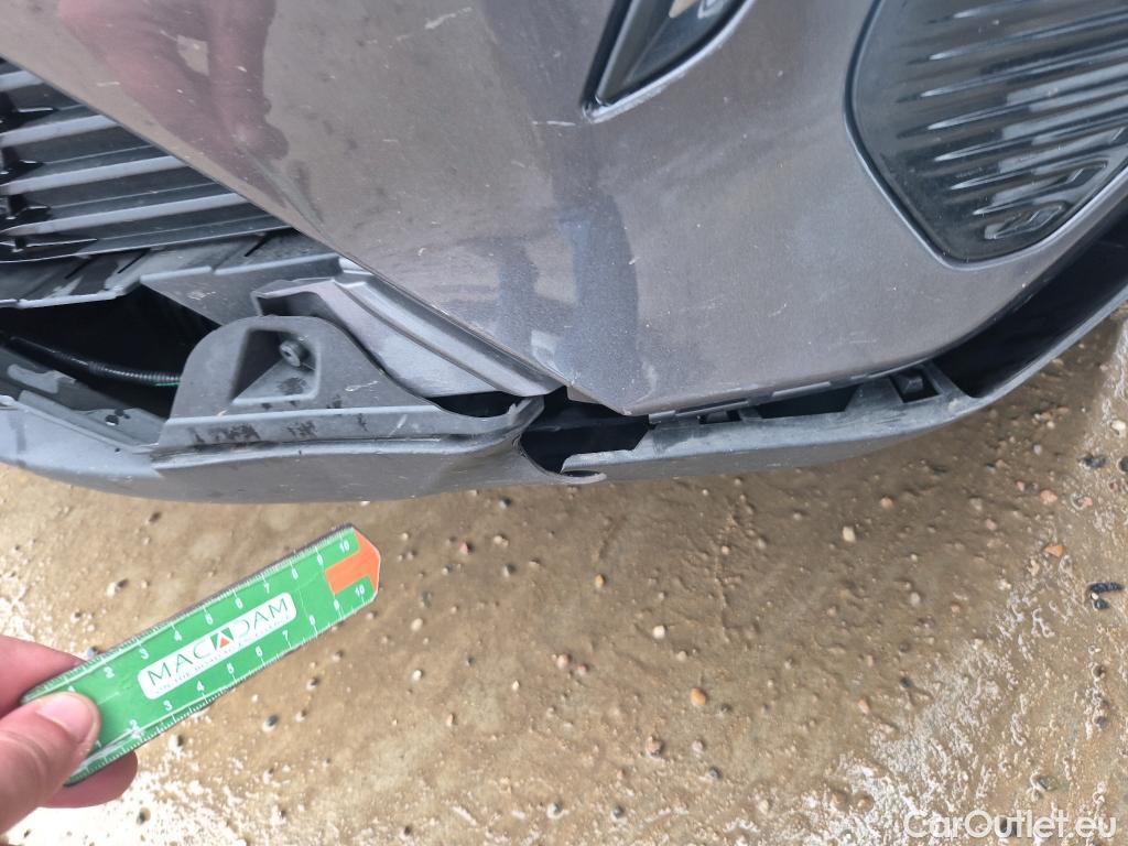  Peugeot  3008 PEUGEOT  Hybrid / 2020 / 5P / todoterreno 225 e-EAT8 Allure (AC2) #4