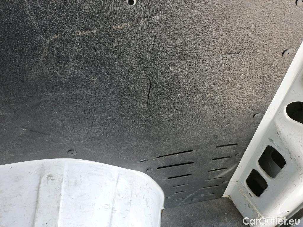  Peugeot  Boxer PEUGEOT  / 2014 / 4P / furgón Pack 335 L2 H2 BHDI 103kW (140CV) S&S #21